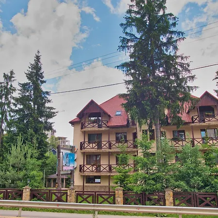 новий Hotel *
