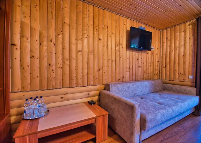 Hotel новий